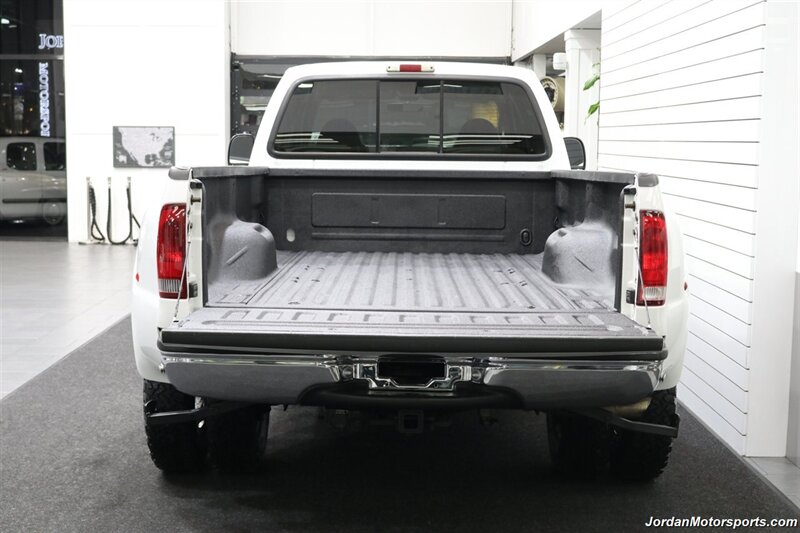 2001 Ford F-350 Lariat  CALIFORNIA TRUCK ALL OF ITS LIFE* 100% RUST FREE* 55K MLS ORIGINAL* NEW BFG KO3 10-PLYs* NEW BRAKES-ROTORS-FLUIDS* REAR AIR BAGS WITH ONBOARD COMPRESSOR* SPRAY IN BED LINER* ALL BOOKS & KEYS - Photo 15 - Portland, OR 97230