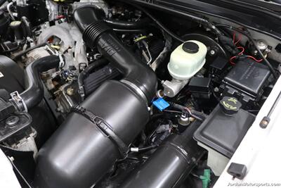 2001 Ford F-350 Lariat  CALIFORNIA TRUCK ALL OF ITS LIFE* 100% RUST FREE* 55K MLS ORIGINAL* NEW BFG KO3 10-PLYs* NEW BRAKES-ROTORS-FLUIDS* REAR AIR BAGS WITH ONBOARD COMPRESSOR* SPRAY IN BED LINER* ALL BOOKS & KEYS - Photo 37 - Portland, OR 97230