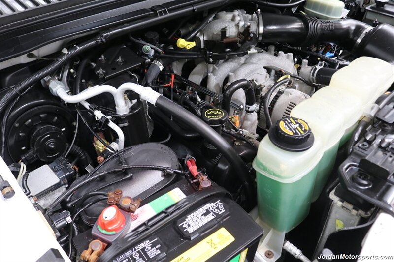 2001 Ford F-350 Lariat  CALIFORNIA TRUCK ALL OF ITS LIFE* 100% RUST FREE* 55K MLS ORIGINAL* NEW BFG KO3 10-PLYs* NEW BRAKES-ROTORS-FLUIDS* REAR AIR BAGS WITH ONBOARD COMPRESSOR* SPRAY IN BED LINER* ALL BOOKS & KEYS - Photo 36 - Portland, OR 97230