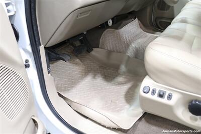 2001 Ford F-350 Lariat  CALIFORNIA TRUCK ALL OF ITS LIFE* 100% RUST FREE* 55K MLS ORIGINAL* NEW BFG KO3 10-PLYs* NEW BRAKES-ROTORS-FLUIDS* REAR AIR BAGS WITH ONBOARD COMPRESSOR* SPRAY IN BED LINER* ALL BOOKS & KEYS - Photo 88 - Portland, OR 97230