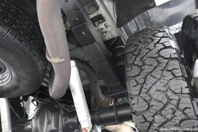 2001 Ford F-350 Lariat  CALIFORNIA TRUCK ALL OF ITS LIFE* 100% RUST FREE* 55K MLS ORIGINAL* NEW BFG KO3 10-PLYs* NEW BRAKES-ROTORS-FLUIDS* REAR AIR BAGS WITH ONBOARD COMPRESSOR* SPRAY IN BED LINER* ALL BOOKS & KEYS - Photo 33 - Portland, OR 97230