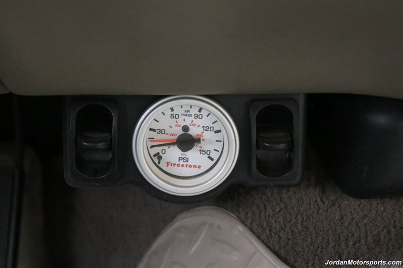 2001 Ford F-350 Lariat  CALIFORNIA TRUCK ALL OF ITS LIFE* 100% RUST FREE* 55K MLS ORIGINAL* NEW BFG KO3 10-PLYs* NEW BRAKES-ROTORS-FLUIDS* REAR AIR BAGS WITH ONBOARD COMPRESSOR* SPRAY IN BED LINER* ALL BOOKS & KEYS - Photo 92 - Portland, OR 97230