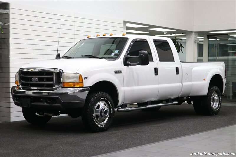 2001 Ford F-350 Lariat  CALIFORNIA TRUCK ALL OF ITS LIFE* 100% RUST FREE* 55K MLS ORIGINAL* NEW BFG KO3 10-PLYs* NEW BRAKES-ROTORS-FLUIDS* REAR AIR BAGS WITH ONBOARD COMPRESSOR* SPRAY IN BED LINER* ALL BOOKS & KEYS - Photo 3 - Portland, OR 97230