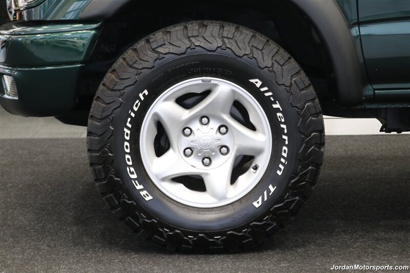 2003 Toyota Tacoma PreRunner V6  TRD OFF ROAD W/ REAR LOCKERS* 0-RUST* SR5 V-6* NEW TIMING BELT-WATER PUMP-TENSIONERS-FLUIDS-AIR FILTER* NEW BFG KO2s* 100% STOCK* NON-SMOKER* ALL BOOKS & KEYS - Photo 15 - Portland, OR 97230