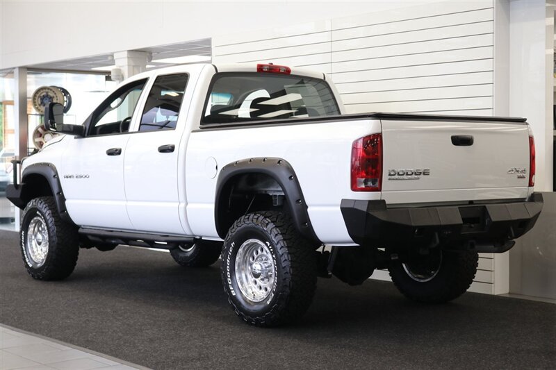 2004 Dodge Ram 2500 SLT 4dr Quad Cab SLT 1-OWNER* 100% RUST FREE* NEW 3 " LEVEL KIT W/ BILSTEIN 5100 SHOCKS* NEW 35 " BFG KO3 12-PLY W/ NEW 17 " WHEELS* NEVER HAD A 5TH WHEEL OR GOOSENECK* ALL SERVICE RECDS SINCE NEW - Photo 6 - Portland, OR 97230