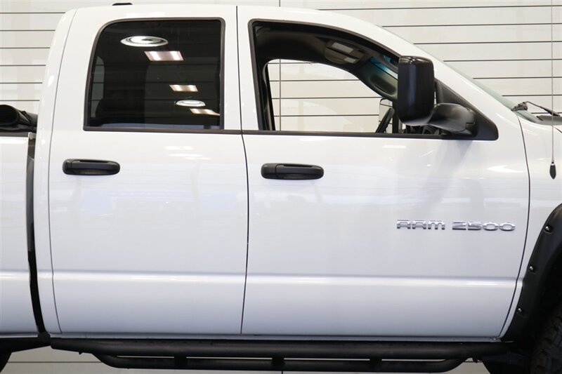 2004 Dodge Ram 2500 SLT 4dr Quad Cab SLT 1-OWNER* 100% RUST FREE* NEW 3 " LEVEL KIT W/ BILSTEIN 5100 SHOCKS* NEW 35 " BFG KO3 12-PLY W/ NEW 17 " WHEELS* NEVER HAD A 5TH WHEEL OR GOOSENECK* ALL SERVICE RECDS SINCE NEW - Photo 39 - Portland, OR 97230