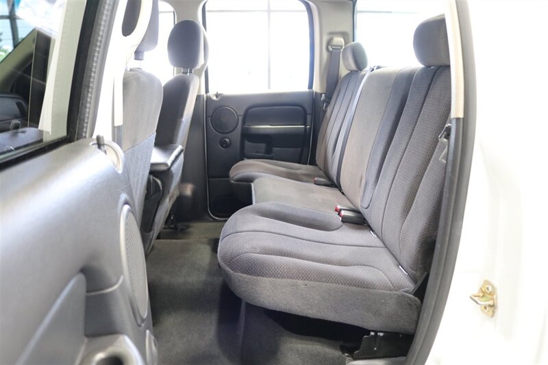 2004 Dodge Ram 2500 SLT 4dr Quad Cab SLT 1-OWNER* 100% RUST FREE* NEW 3 " LEVEL KIT W/ BILSTEIN 5100 SHOCKS* NEW 35 " BFG KO3 12-PLY W/ NEW 17 " WHEELS* NEVER HAD A 5TH WHEEL OR GOOSENECK* ALL SERVICE RECDS SINCE NEW - Photo 78 - Portland, OR 97230