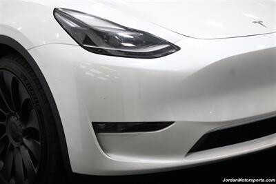 2023 Tesla Model Y Performance  1-OWNER* PERFORMANCE PKG* NEW MICHELIN PILOT SPORT TIRES* FULL FRONT XPEL PPF* FULL NANO XPEL TINT FILM* 2 KEYS-CHARGER-ADAPTERS-PUMP* 0-ACCIDENTS* NON-SMOKER* UNDER FACTORY WARRANTY - Photo 12 - Portland, OR 97230