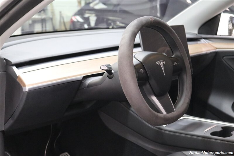 2023 Tesla Model Y Performance  1-OWNER* PERFORMANCE PKG* NEW MICHELIN PILOT SPORT TIRES* FULL FRONT XPEL PPF* FULL NANO XPEL TINT FILM* 2 KEYS-CHARGER-ADAPTERS-PUMP* 0-ACCIDENTS* NON-SMOKER* UNDER FACTORY WARRANTY - Photo 21 - Portland, OR 97230