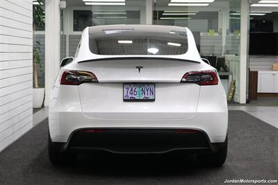 2023 Tesla Model Y Performance  1-OWNER* PERFORMANCE PKG* NEW MICHELIN PILOT SPORT TIRES* FULL FRONT XPEL PPF* FULL NANO XPEL TINT FILM* 2 KEYS-CHARGER-ADAPTERS-PUMP* 0-ACCIDENTS* NON-SMOKER* UNDER FACTORY WARRANTY - Photo 8 - Portland, OR 97230