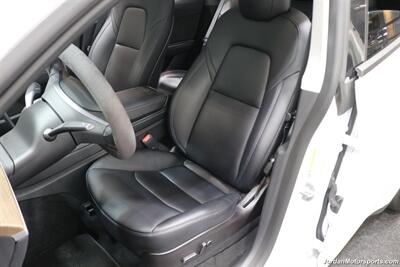 2023 Tesla Model Y Performance  1-OWNER* PERFORMANCE PKG* NEW MICHELIN PILOT SPORT TIRES* FULL FRONT XPEL PPF* FULL NANO XPEL TINT FILM* 2 KEYS-CHARGER-ADAPTERS-PUMP* 0-ACCIDENTS* NON-SMOKER* UNDER FACTORY WARRANTY - Photo 15 - Portland, OR 97230