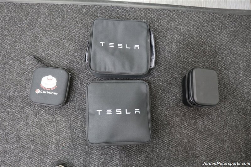 2023 Tesla Model Y Performance  1-OWNER* PERFORMANCE PKG* NEW MICHELIN PILOT SPORT TIRES* FULL FRONT XPEL PPF* FULL NANO XPEL TINT FILM* 2 KEYS-CHARGER-ADAPTERS-PUMP* 0-ACCIDENTS* NON-SMOKER* UNDER FACTORY WARRANTY - Photo 53 - Portland, OR 97230