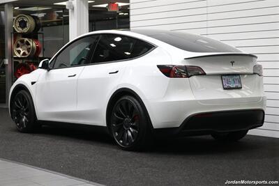 2023 Tesla Model Y Performance  1-OWNER* PERFORMANCE PKG* NEW MICHELIN PILOT SPORT TIRES* FULL FRONT XPEL PPF* FULL NANO XPEL TINT FILM* 2 KEYS-CHARGER-ADAPTERS-PUMP* 0-ACCIDENTS* NON-SMOKER* UNDER FACTORY WARRANTY - Photo 5 - Portland, OR 97230