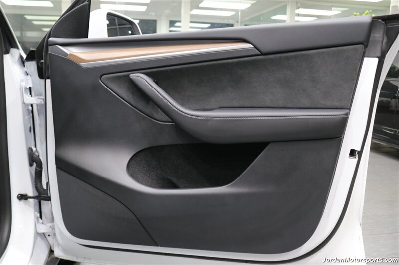 2023 Tesla Model Y Performance  1-OWNER* PERFORMANCE PKG* NEW MICHELIN PILOT SPORT TIRES* FULL FRONT XPEL PPF* FULL NANO XPEL TINT FILM* 2 KEYS-CHARGER-ADAPTERS-PUMP* 0-ACCIDENTS* NON-SMOKER* UNDER FACTORY WARRANTY - Photo 32 - Portland, OR 97230