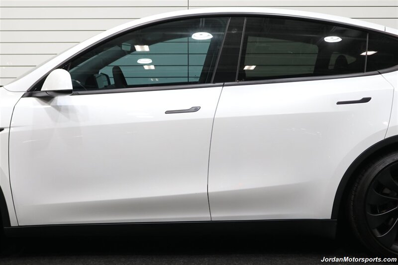2023 Tesla Model Y Performance  1-OWNER* PERFORMANCE PKG* NEW MICHELIN PILOT SPORT TIRES* FULL FRONT XPEL PPF* FULL NANO XPEL TINT FILM* 2 KEYS-CHARGER-ADAPTERS-PUMP* 0-ACCIDENTS* NON-SMOKER* UNDER FACTORY WARRANTY - Photo 43 - Portland, OR 97230