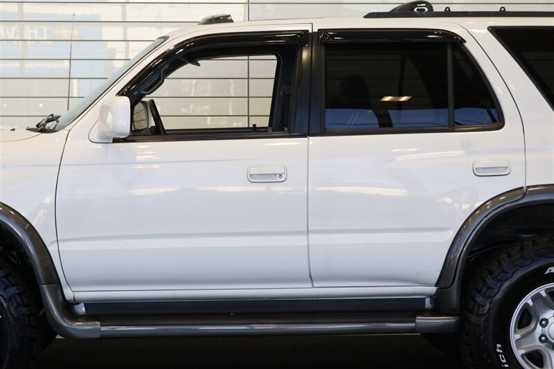 1997 Toyota 4Runner SR5  0-RUST* 5-SPEED* NEW TIMING BELT-WATER PUMP-BRAKES & ROTORS-VALVE COVER GASKETS-AXLE BEARINGS & SEALS-HUBS-AC SERVICE-BILSTEIN TOYTEC LEVEL KIT-33 "BFG KO3s-DIFF DROPS* PAINT MATCHED - Photo 44 - Portland, OR 97230