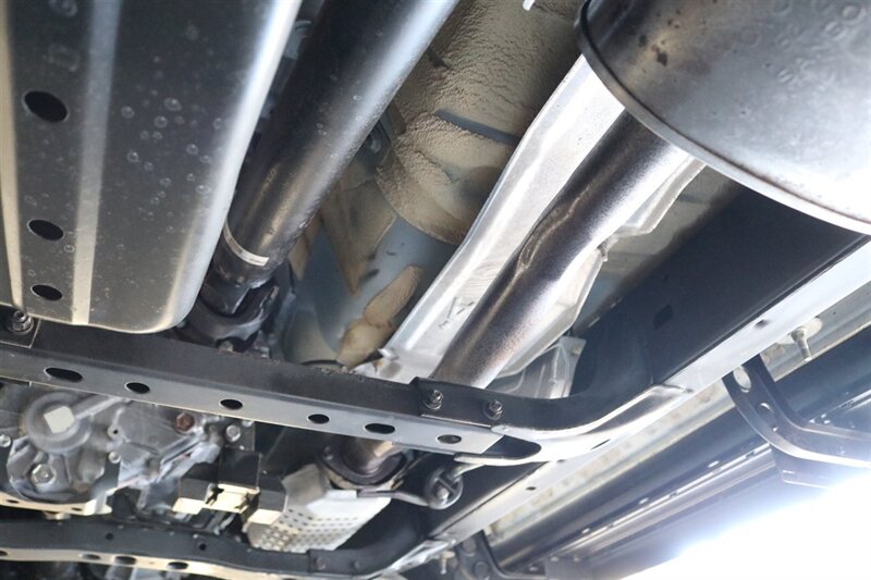 1997 Toyota 4Runner SR5  0-RUST* 5-SPEED* NEW TIMING BELT-WATER PUMP-BRAKES & ROTORS-VALVE COVER GASKETS-AXLE BEARINGS & SEALS-HUBS-AC SERVICE-BILSTEIN TOYTEC LEVEL KIT-33 "BFG KO3s-DIFF DROPS* PAINT MATCHED - Photo 28 - Portland, OR 97230