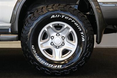 1997 Toyota 4Runner SR5  0-RUST* 5-SPEED* NEW TIMING BELT-WATER PUMP-BRAKES & ROTORS-VALVE COVER GASKETS-AXLE BEARINGS & SEALS-HUBS-AC SERVICE-BILSTEIN TOYTEC LEVEL KIT-33 "BFG KO3s-DIFF DROPS* PAINT MATCHED - Photo 58 - Portland, OR 97230