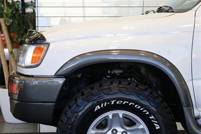 1997 Toyota 4Runner SR5  0-RUST* 5-SPEED* NEW TIMING BELT-WATER PUMP-BRAKES & ROTORS-VALVE COVER GASKETS-AXLE BEARINGS & SEALS-HUBS-AC SERVICE-BILSTEIN TOYTEC LEVEL KIT-33 "BFG KO3s-DIFF DROPS* PAINT MATCHED - Photo 42 - Portland, OR 97230