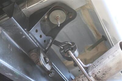 1997 Toyota 4Runner SR5  0-RUST* 5-SPEED* NEW TIMING BELT-WATER PUMP-BRAKES & ROTORS-VALVE COVER GASKETS-AXLE BEARINGS & SEALS-HUBS-AC SERVICE-BILSTEIN TOYTEC LEVEL KIT-33 "BFG KO3s-DIFF DROPS* PAINT MATCHED - Photo 30 - Portland, OR 97230