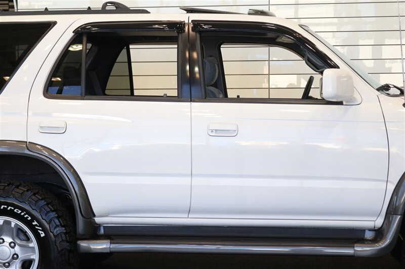 1997 Toyota 4Runner SR5  0-RUST* 5-SPEED* NEW TIMING BELT-WATER PUMP-BRAKES & ROTORS-VALVE COVER GASKETS-AXLE BEARINGS & SEALS-HUBS-AC SERVICE-BILSTEIN TOYTEC LEVEL KIT-33 "BFG KO3s-DIFF DROPS* PAINT MATCHED - Photo 45 - Portland, OR 97230