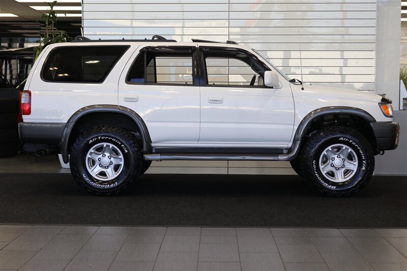 1997 Toyota 4Runner SR5  0-RUST* 5-SPEED* NEW TIMING BELT-WATER PUMP-BRAKES & ROTORS-VALVE COVER GASKETS-AXLE BEARINGS & SEALS-HUBS-AC SERVICE-BILSTEIN TOYTEC LEVEL KIT-33 "BFG KO3s-DIFF DROPS* PAINT MATCHED - Photo 5 - Portland, OR 97230