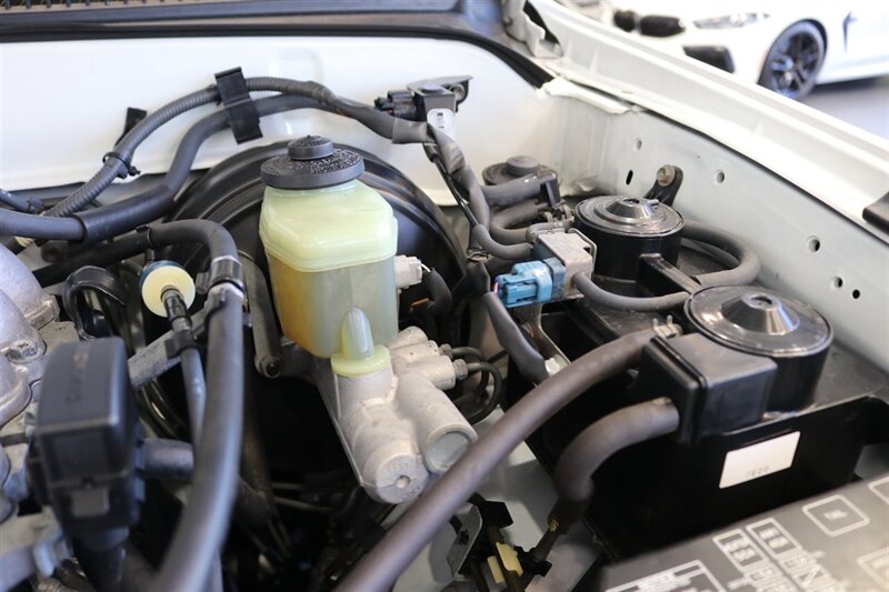 1997 Toyota 4Runner SR5  0-RUST* 5-SPEED* NEW TIMING BELT-WATER PUMP-BRAKES & ROTORS-VALVE COVER GASKETS-AXLE BEARINGS & SEALS-HUBS-AC SERVICE-BILSTEIN TOYTEC LEVEL KIT-33 "BFG KO3s-DIFF DROPS* PAINT MATCHED - Photo 40 - Portland, OR 97230