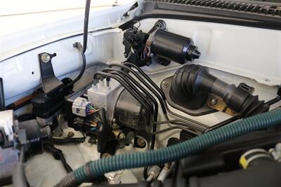 1997 Toyota 4Runner SR5  0-RUST* 5-SPEED* NEW TIMING BELT-WATER PUMP-BRAKES & ROTORS-VALVE COVER GASKETS-AXLE BEARINGS & SEALS-HUBS-AC SERVICE-BILSTEIN TOYTEC LEVEL KIT-33 "BFG KO3s-DIFF DROPS* PAINT MATCHED - Photo 41 - Portland, OR 97230