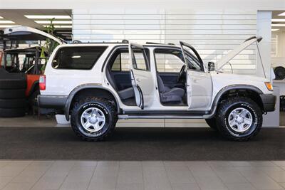 1997 Toyota 4Runner SR5  0-RUST* 5-SPEED* NEW TIMING BELT-WATER PUMP-BRAKES & ROTORS-VALVE COVER GASKETS-AXLE BEARINGS & SEALS-HUBS-AC SERVICE-BILSTEIN TOYTEC LEVEL KIT-33 "BFG KO3s-DIFF DROPS* PAINT MATCHED - Photo 11 - Portland, OR 97230