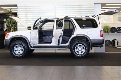 1997 Toyota 4Runner SR5  0-RUST* 5-SPEED* NEW TIMING BELT-WATER PUMP-BRAKES & ROTORS-VALVE COVER GASKETS-AXLE BEARINGS & SEALS-HUBS-AC SERVICE-BILSTEIN TOYTEC LEVEL KIT-33 "BFG KO3s-DIFF DROPS* PAINT MATCHED - Photo 10 - Portland, OR 97230