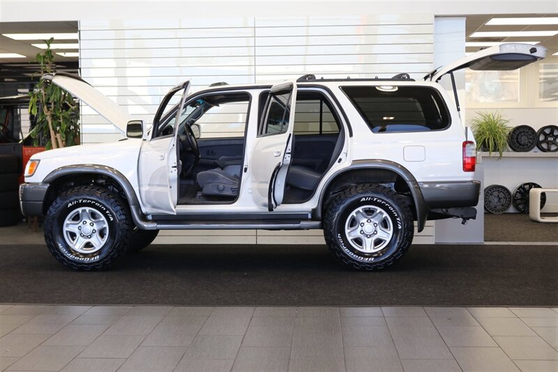 1997 Toyota 4Runner SR5  0-RUST* 5-SPEED* NEW TIMING BELT-WATER PUMP-BRAKES & ROTORS-VALVE COVER GASKETS-AXLE BEARINGS & SEALS-HUBS-AC SERVICE-BILSTEIN TOYTEC LEVEL KIT-33 "BFG KO3s-DIFF DROPS* PAINT MATCHED - Photo 10 - Portland, OR 97230