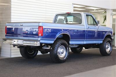 1997 Ford F-250 XLT 1-OWNER* 100% RUST FREE* 71K ACTUAL MILES* 7.5L WITH 5-SPD MANUAL* LINEX BED LINER* FACTORY 2-TONE* NEW 35 " BFG KO3s W/ ALCOA's* FRESH SERVICE* COOLANT FLUSH - AC SERVICE - NEW FLUIDS - Photo 7 - Portland, OR 97230