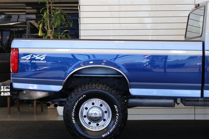 1997 Ford F-250 XLT 1-OWNER* 100% RUST FREE* 71K ACTUAL MILES* 7.5L WITH 5-SPD MANUAL* LINEX BED LINER* FACTORY 2-TONE* NEW 35 " BFG KO3s W/ ALCOA's* FRESH SERVICE* COOLANT FLUSH - AC SERVICE - NEW FLUIDS - Photo 53 - Portland, OR 97230