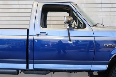 1997 Ford F-250 XLT 1-OWNER* 100% RUST FREE* 71K ACTUAL MILES* 7.5L WITH 5-SPD MANUAL* LINEX BED LINER* FACTORY 2-TONE* NEW 35 " BFG KO3s W/ ALCOA's* FRESH SERVICE* COOLANT FLUSH - AC SERVICE - NEW FLUIDS - Photo 51 - Portland, OR 97230