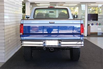 1997 Ford F-250 XLT 1-OWNER* 100% RUST FREE* 71K ACTUAL MILES* 7.5L WITH 5-SPD MANUAL* LINEX BED LINER* FACTORY 2-TONE* NEW 35 " BFG KO3s W/ ALCOA's* FRESH SERVICE* COOLANT FLUSH - AC SERVICE - NEW FLUIDS - Photo 9 - Portland, OR 97230