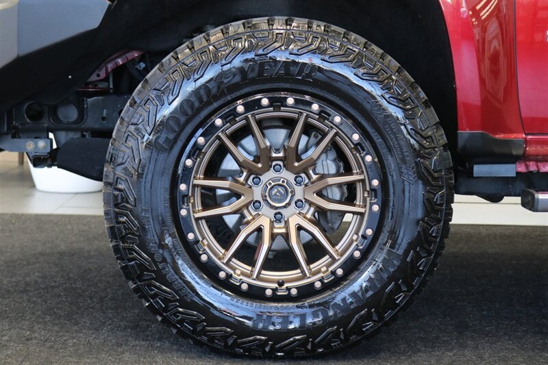2020 GMC Canyon Denali  STAGE 2 EIBACH PRO 2.0 ADJUSTABLE COIL OVERS* ICON UPPER ARMS* 18 " FUEL WHEELS* 33.5 " GOODYEAR TIRES* BANKS PEDAL MONSTER* METAL FAB BUMPERS* TONNEAU COVER, LINEX BED LINER* ALL BOOKS & KEYS - Photo 23 - Portland, OR 97230