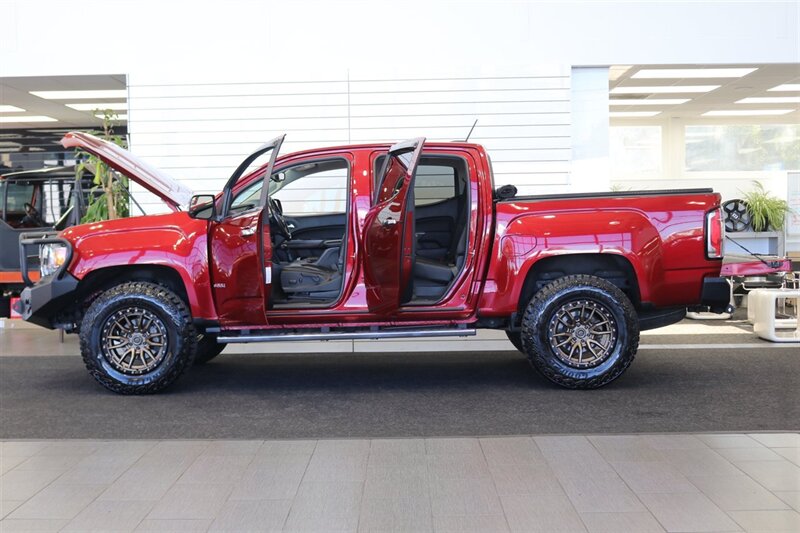 2020 GMC Canyon Denali  STAGE 2 EIBACH PRO 2.0 ADJUSTABLE COIL OVERS* ICON UPPER ARMS* 18 " FUEL WHEELS* 33.5 " GOODYEAR TIRES* BANKS PEDAL MONSTER* METAL FAB BUMPERS* TONNEAU COVER, LINEX BED LINER* ALL BOOKS & KEYS - Photo 10 - Portland, OR 97230