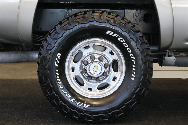 2003 Chevrolet Silverado 2500 LT 1-OWNER* 100% RUST & CORROSION FREE* 61K ORIGINAL MILES* LONG BED* BIG BLOCK 8.1L* LT 4X4* NEW 2.5 " LEVEL KIT W/BILSTEIN 5100* NEW 34 "BFG KO3 10-PLYS*LINEX BED LINER* SERVICED - Photo 64 - Portland, OR 97230