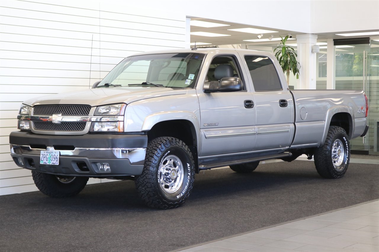 2003 Chevrolet Silverado 2500 LT  1-OWNER* 100% RUST & CORROSION FREE* 61K ORIGINAL MILES* LONG BED* BIG BLOCK 8.1L* LT 4X4* NEW 2.5 " LEVEL KIT W/BILSTEIN 5100* NEW 34 "BFG KO3 10-PLYS*LINEX BED LINER* SERVICED - Photo 1 - Portland, OR 97230