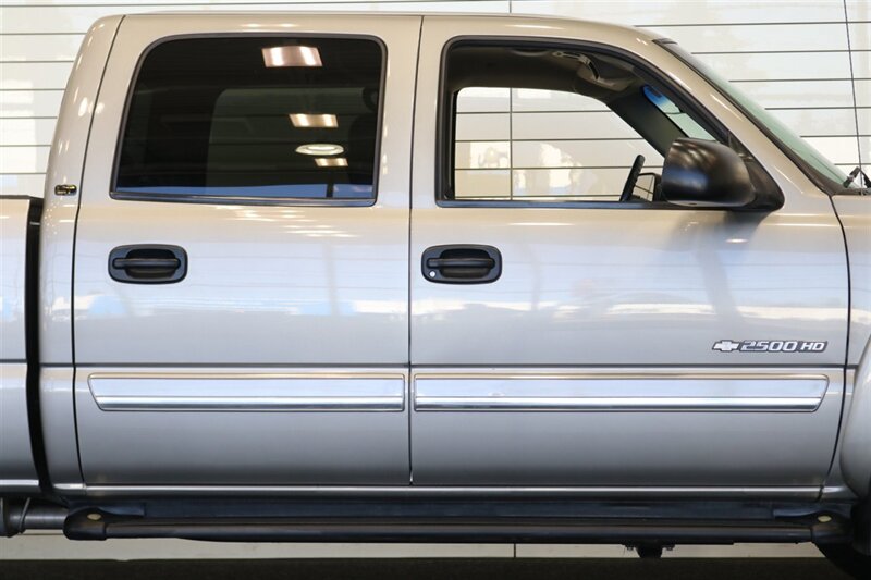2003 Chevrolet Silverado 2500 LT 1-OWNER* 100% RUST & CORROSION FREE* 61K ORIGINAL MILES* LONG BED* BIG BLOCK 8.1L* LT 4X4* NEW 2.5 " LEVEL KIT W/BILSTEIN 5100* NEW 34 "BFG KO3 10-PLYS*LINEX BED LINER* SERVICED - Photo 57 - Portland, OR 97230