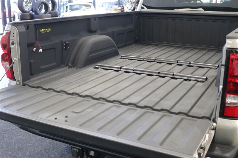 2003 Chevrolet Silverado 2500 LT 1-OWNER* 100% RUST & CORROSION FREE* 61K ORIGINAL MILES* LONG BED* BIG BLOCK 8.1L* LT 4X4* NEW 2.5 " LEVEL KIT W/BILSTEIN 5100* NEW 34 "BFG KO3 10-PLYS*LINEX BED LINER* SERVICED - Photo 45 - Portland, OR 97230