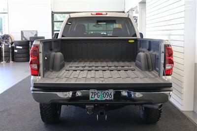 2003 Chevrolet Silverado 2500 LT 1-OWNER* 100% RUST & CORROSION FREE* 61K ORIGINAL MILES* LONG BED* BIG BLOCK 8.1L* LT 4X4* NEW 2.5 " LEVEL KIT W/BILSTEIN 5100* NEW 34 "BFG KO3 10-PLYS*LINEX BED LINER* SERVICED - Photo 15 - Portland, OR 97230