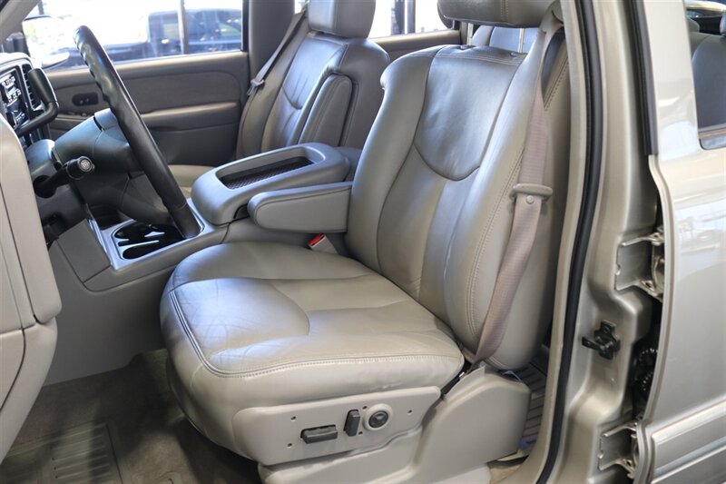 2003 Chevrolet Silverado 2500 LT 1-OWNER* 100% RUST & CORROSION FREE* 61K ORIGINAL MILES* LONG BED* BIG BLOCK 8.1L* LT 4X4* NEW 2.5 " LEVEL KIT W/BILSTEIN 5100* NEW 34 "BFG KO3 10-PLYS*LINEX BED LINER* SERVICED - Photo 16 - Portland, OR 97230