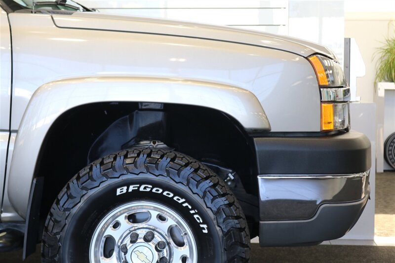 2003 Chevrolet Silverado 2500 LT 1-OWNER* 100% RUST & CORROSION FREE* 61K ORIGINAL MILES* LONG BED* BIG BLOCK 8.1L* LT 4X4* NEW 2.5 " LEVEL KIT W/BILSTEIN 5100* NEW 34 "BFG KO3 10-PLYS*LINEX BED LINER* SERVICED - Photo 55 - Portland, OR 97230