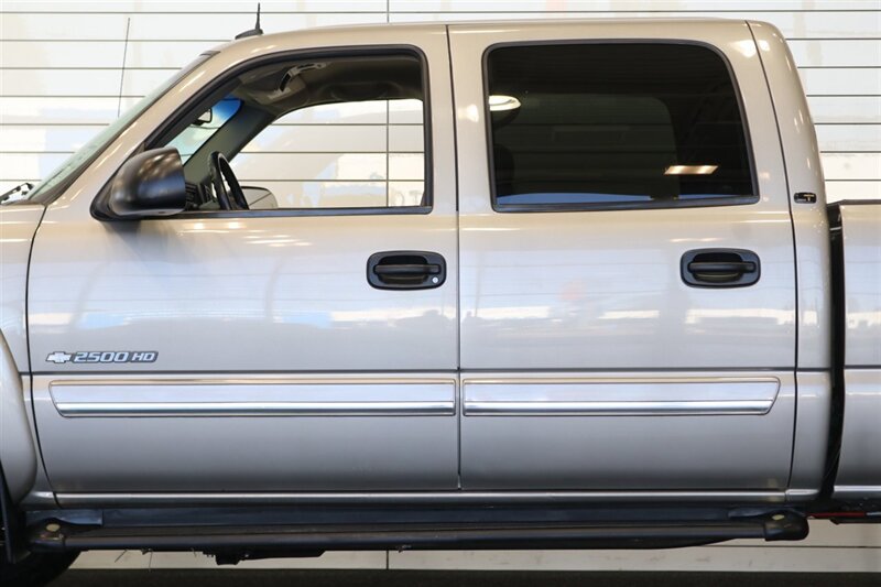 2003 Chevrolet Silverado 2500 LT 1-OWNER* 100% RUST & CORROSION FREE* 61K ORIGINAL MILES* LONG BED* BIG BLOCK 8.1L* LT 4X4* NEW 2.5 " LEVEL KIT W/BILSTEIN 5100* NEW 34 "BFG KO3 10-PLYS*LINEX BED LINER* SERVICED - Photo 56 - Portland, OR 97230