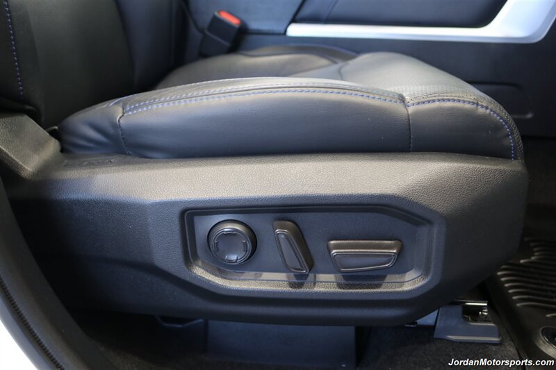 2024 Toyota Sequoia Platinum   - Photo 35 - Portland, OR 97230
