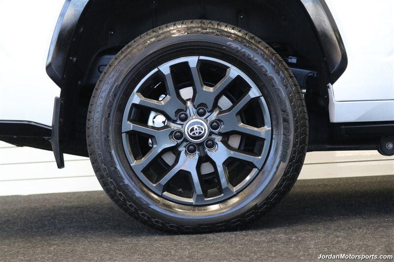 2024 Toyota Sequoia Platinum   - Photo 50 - Portland, OR 97230