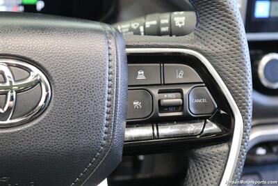 2024 Toyota Sequoia Platinum   - Photo 57 - Portland, OR 97230