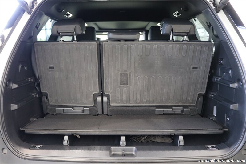 2024 Toyota Sequoia Platinum   - Photo 60 - Portland, OR 97230
