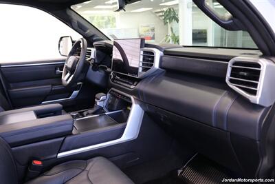 2024 Toyota Sequoia Platinum   - Photo 49 - Portland, OR 97230